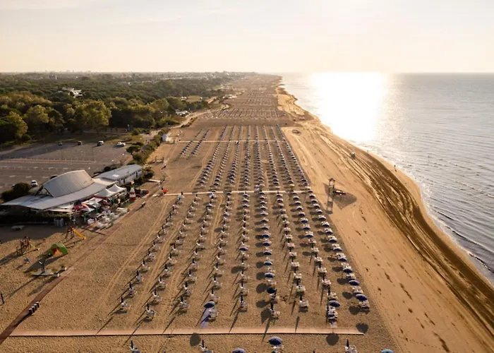 Cozy Flat With Balcony In